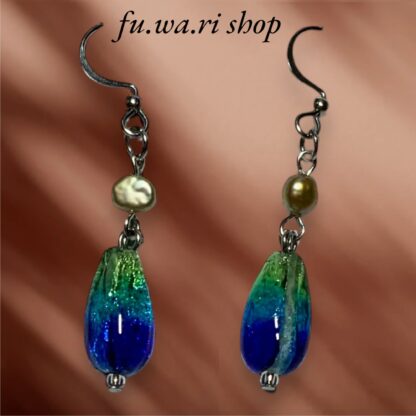 fu.wa.ri shop  蛍ガラス ピアス