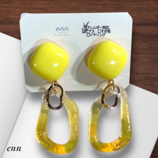 enn  319  ピアス