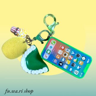 fu.wa.ri shop  898  キーホルダー