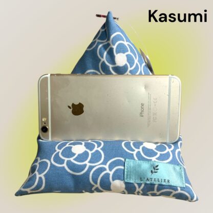 Kasumi  2452  スマホクッション