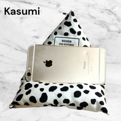 Kasumi  2473  スマホクッション