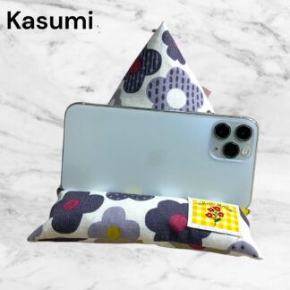 Kasumi  2458  スマホクッション