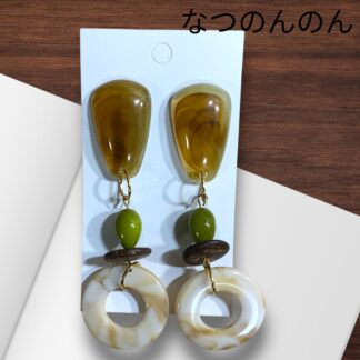 なつのんのん  39  ピアス