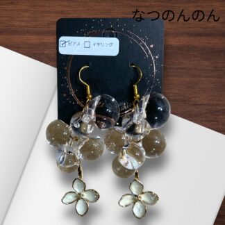 なつのんのん  4  ピアス