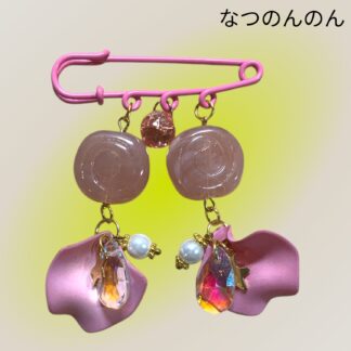 なつのんのん  182  ブローチピン