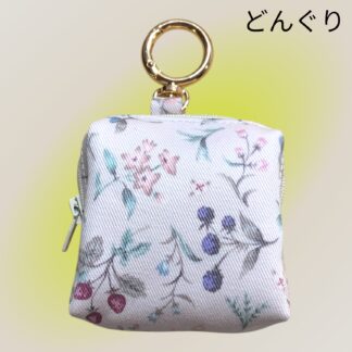 どんぐり 74 ミニポーチ